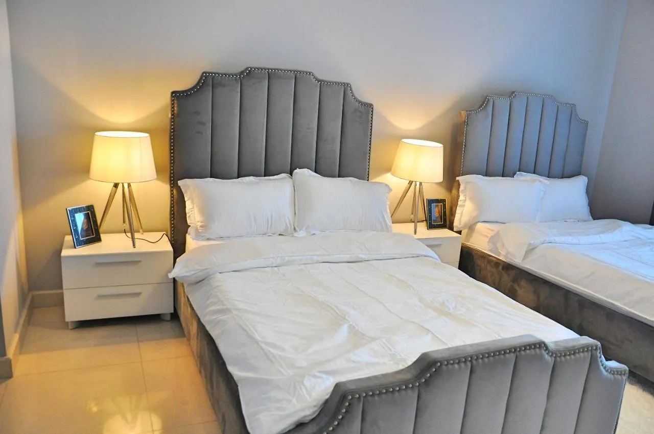 Spacious 4 Bd Apartment With Amazing Sea View Dubai