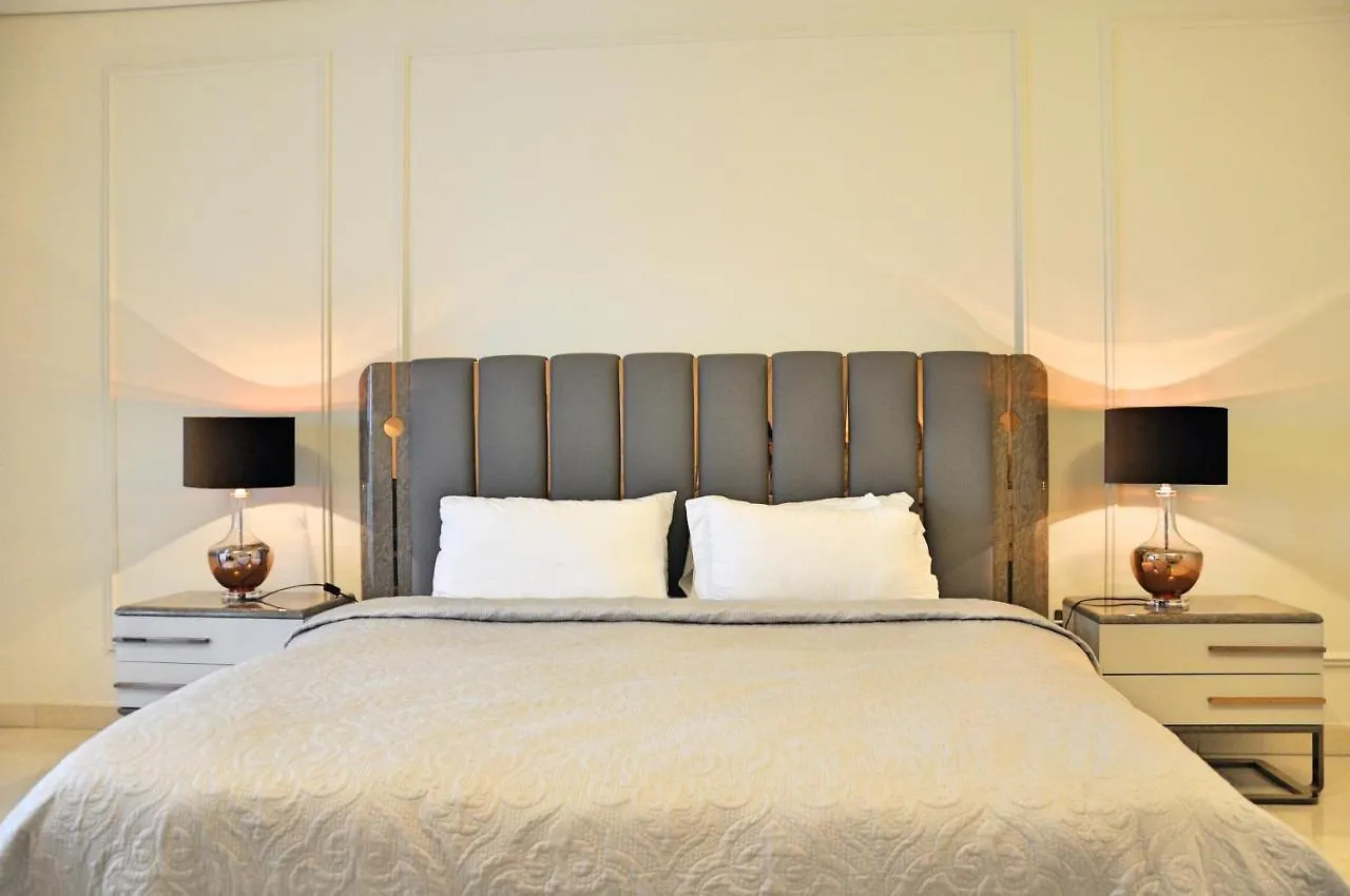 Spacious 4 Bd Apartment With Amazing Sea View Dubai