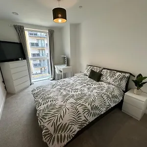  Campsite Cozy, Luxury Spacious In Shared United Kingdom